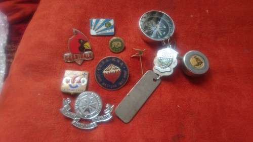 Mixed lot badges