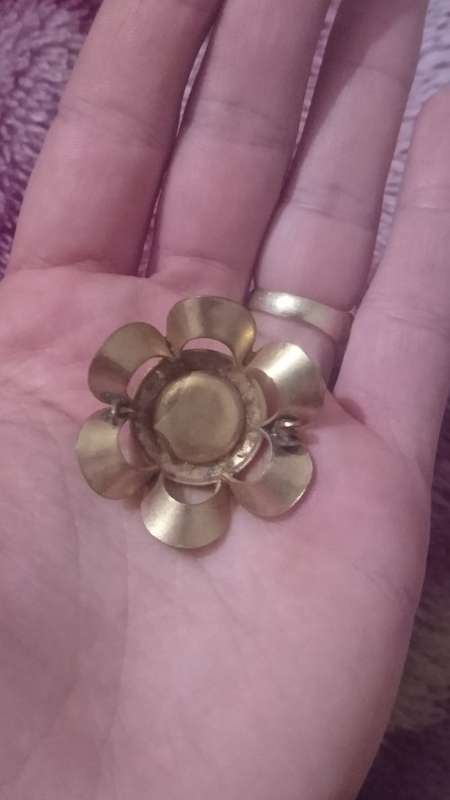 Antique brooche nice detail.don`t have a back pin