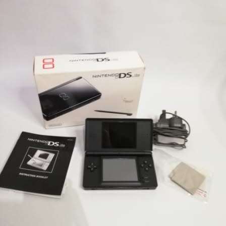 MINT CONDITION NINTENDO DS LITE WORKING TESTED COMPLETE!!!!