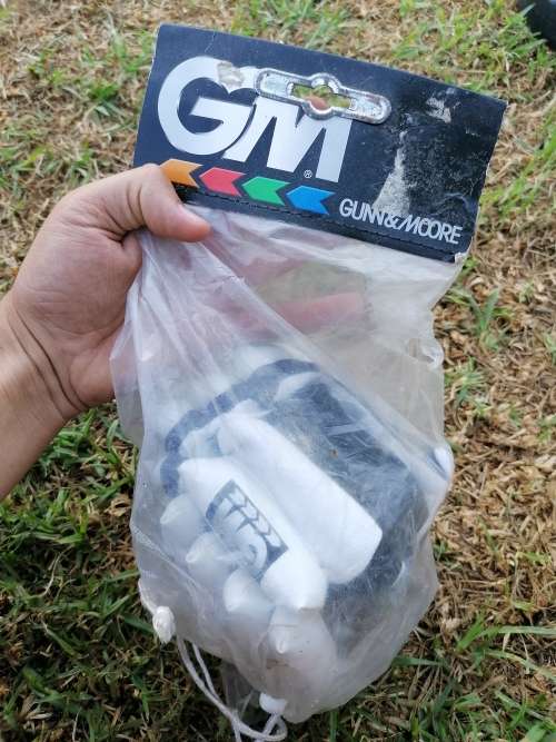 New GUNN and MOORE BATTING GLOVES