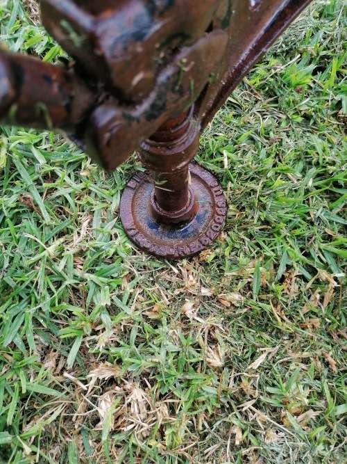 Old VW jack as per picture