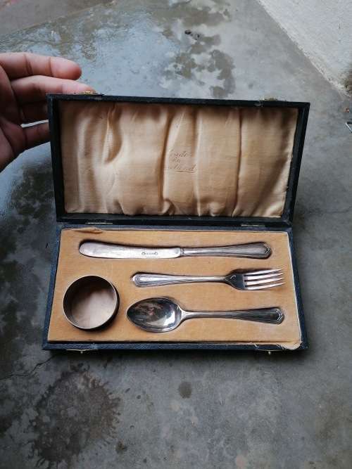 Vintage cutlery set in box