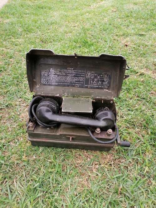 Old Bush sadf war field telephone