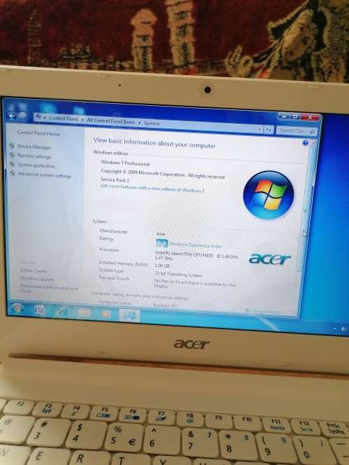 Acer Aspire laptop with charger and bag