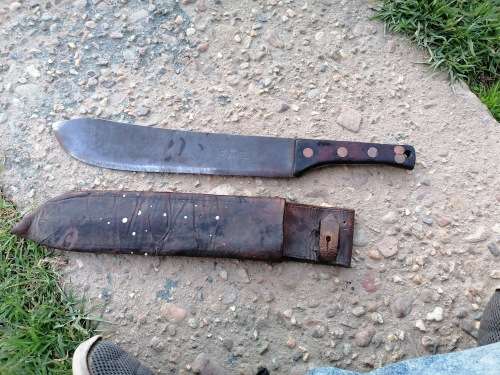 Awesome ww1 1916 knife with leather holder