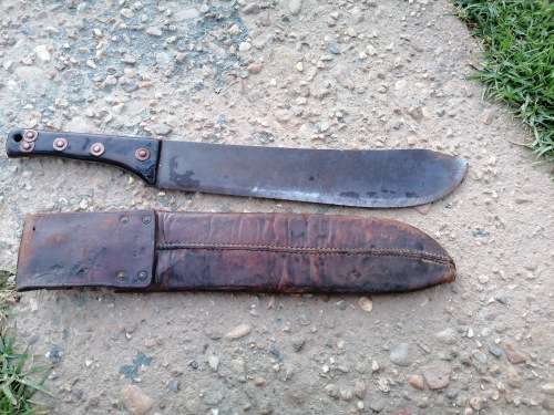 Awesome ww1 1916 knife with leather holder