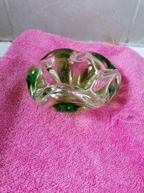 Studio glassware bid per item