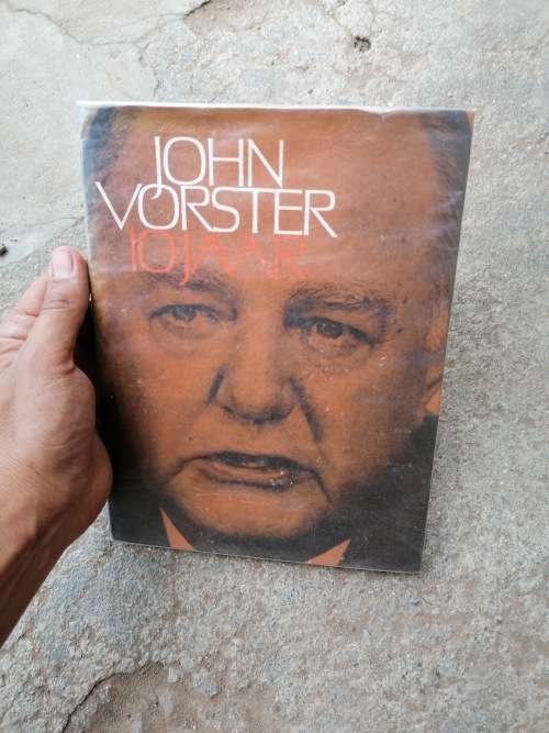 John Vorster: 10 Jaar / Dawie En Alf Ries