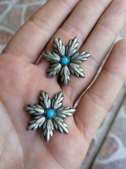 Vintage clip on earrings