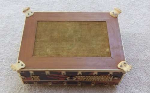 19TH CENTURY GENUINE TORTOISE SHELL AND BONE DESK BOX !