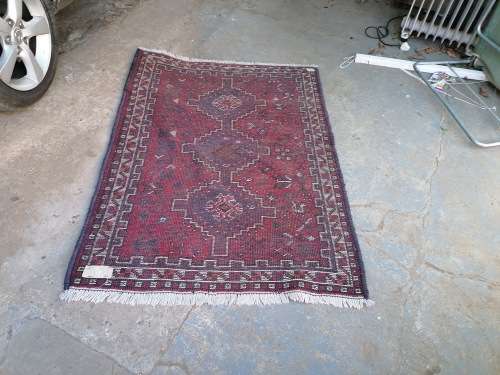 Persian, commercial Shiraz market rug Size is 1.48m x 1.05m