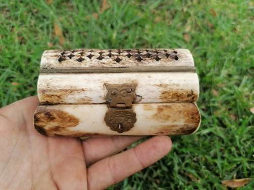 Camelbone made trinket holder