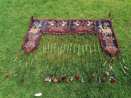 STUNNING HAND KNOTTED PURE WOOL PERSIAN KAPANUK