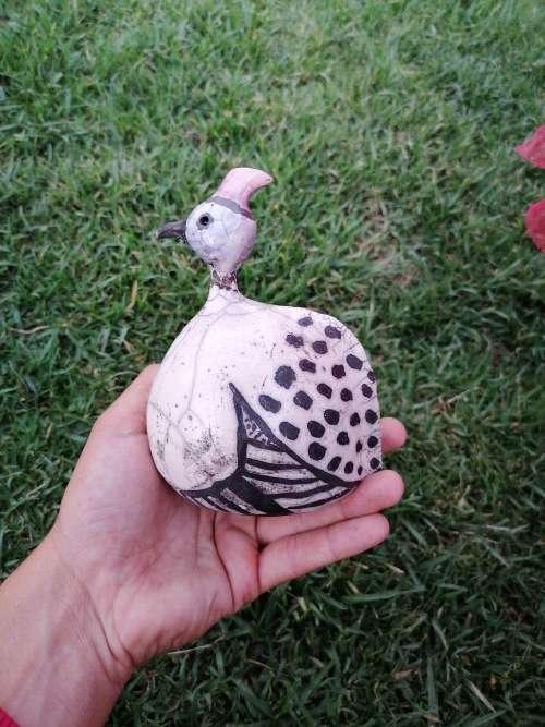 Nice pottery bird. Condition as per picture