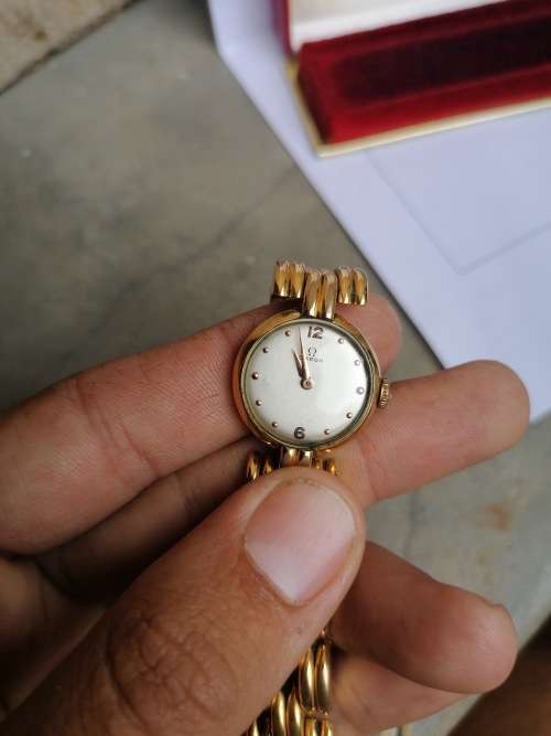 Working omega watch with original box. Valued at R35 000