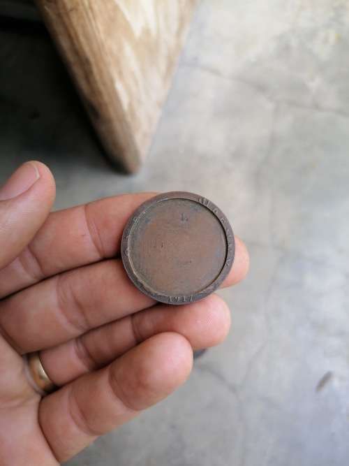 Interesting coin trench?