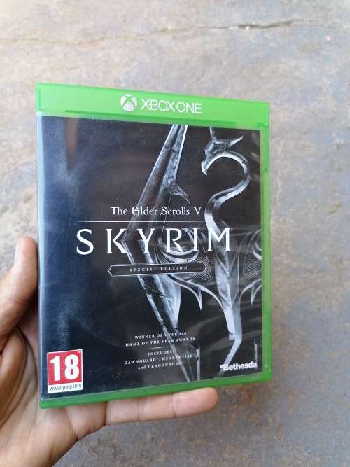XBOX ONE THE ELDER SCROLLS V SKYRIM SPECIAL EDITION GAME