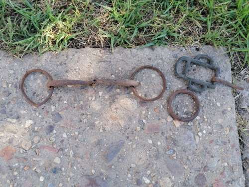 Old horse Sadle ect. We`re told its from ww2. Needs restoration