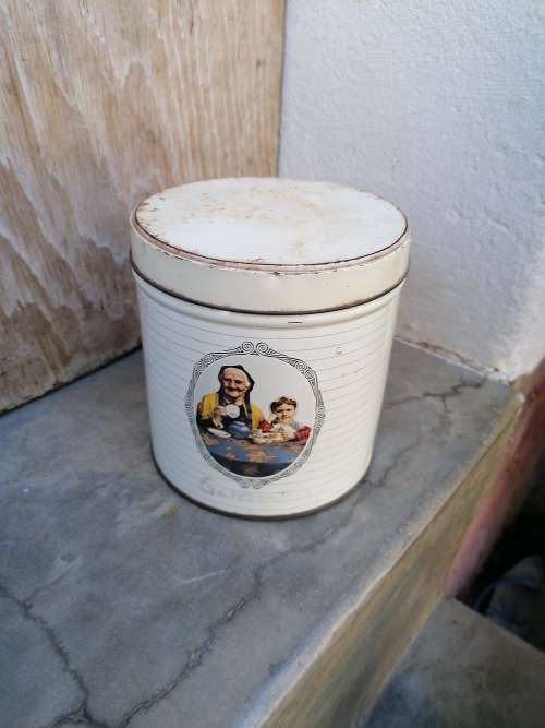 1 lb mazawattee tin