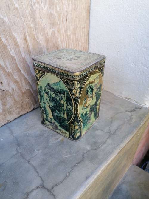 Very old 1lb Nectar Tea Tin