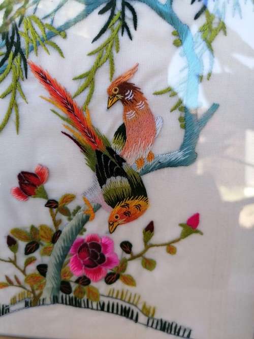 Japanese Silk Embroidery Art Of 2 Pheasants Birds In A Tree Framed 32cm x 24cm