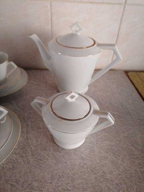 Great condition porcelain tea set