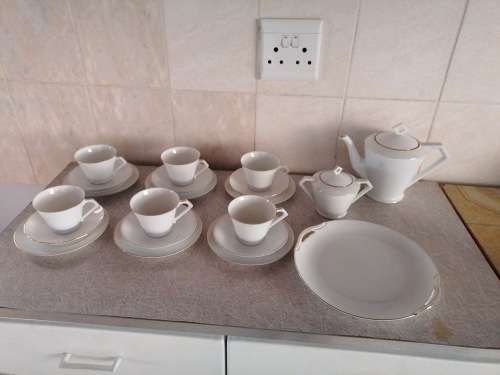Great condition porcelain tea set