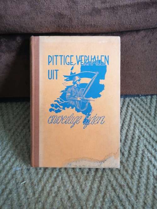 Pittige verhalen uit onveilige tijden. Schetsen van illegale werkers, hongerlijders enz. 1947