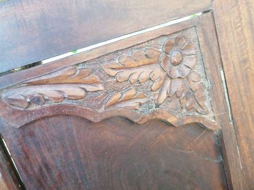 Vintage solid wood frame with carvings 90cm x 80cm