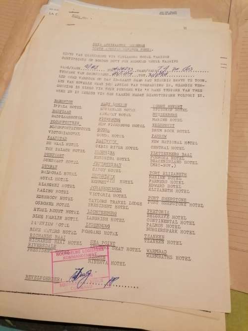 BAIE SKAARS DOKUMENTE VAN OMBALANTO 52 BN GRENSOORLOG.SLUIT GEHEIME DOKUMENTE IN