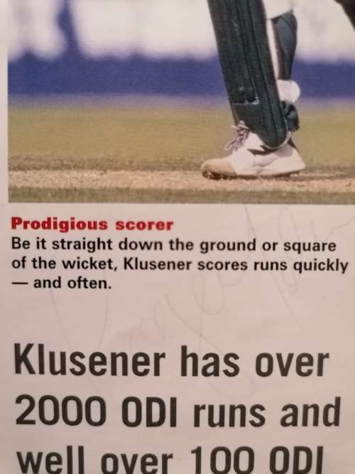 AUSTRALIA VS SOUTH AFRICA SIGNED CRICKET PROGRAMME