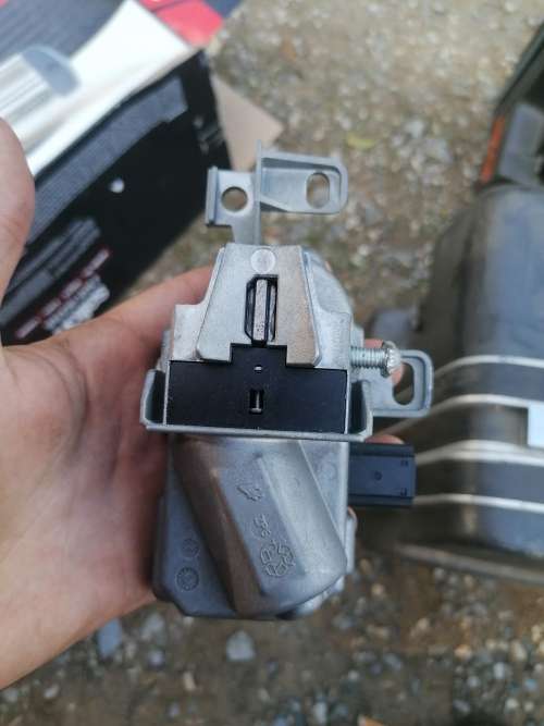 Steering Column Lock Genuine For Volvo 31340733