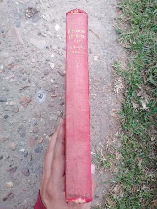 DIE LEWENSGESKIEDENIS VAN SIR JOSEPH ROBINSON 1932 FIRST EDITION