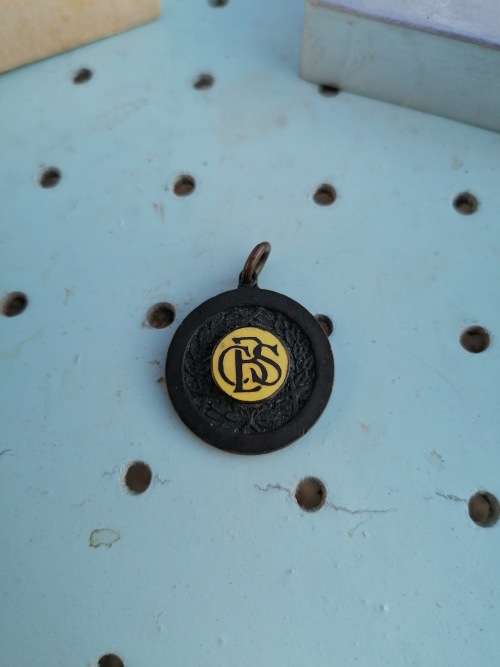 VINTAGE CBS MEDAL BELONGED TO E. GODBOLT 1932