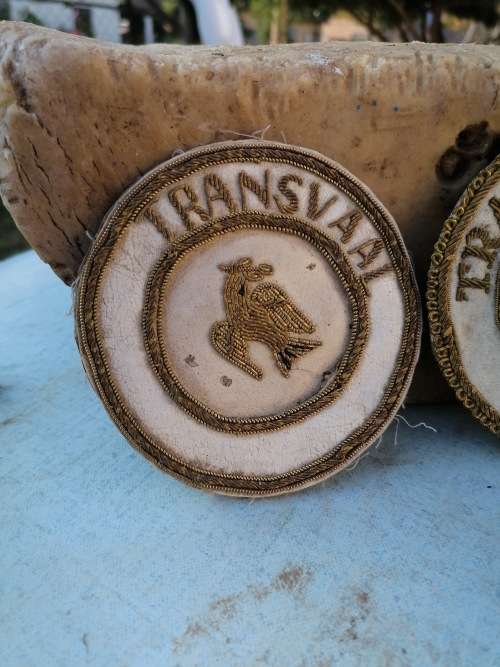 ANTIQUE TRANSVAAL CLOTH BADGES