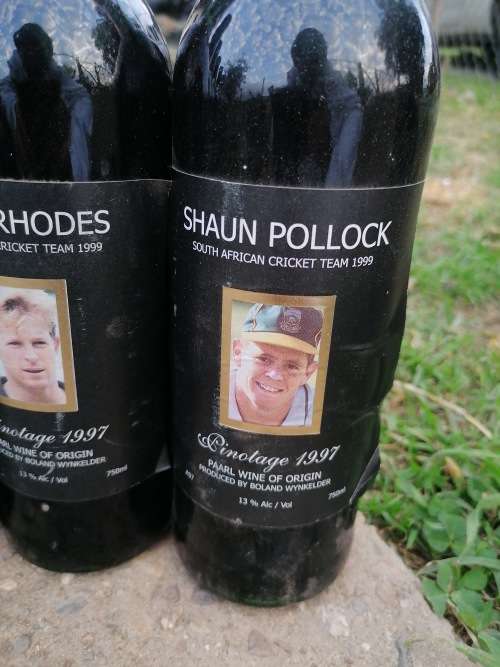RARE 1999 SA cricket team special release wine collection