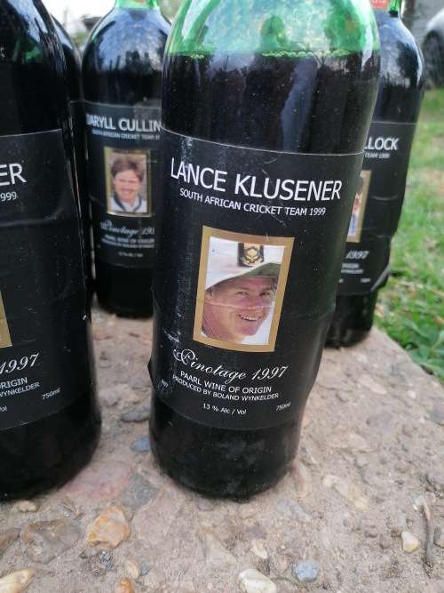 RARE 1999 SA cricket team special release wine collection