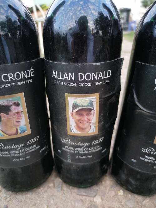 RARE 1999 SA cricket team special release wine collection