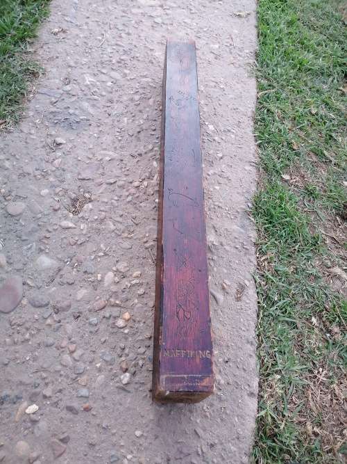 ANGLO-BOER WAR TRENCH ART CARVED BY A QUEENS 9TH ROYAL LANCERMAN HELD AT THE STAATS MODEL SCHOOL