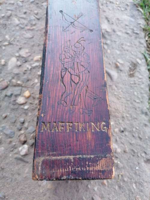 ANGLO-BOER WAR TRENCH ART CARVED BY A QUEENS 9TH ROYAL LANCERMAN HELD AT THE STAATS MODEL SCHOOL