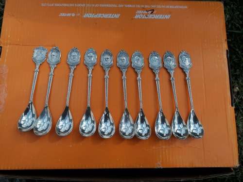 Vintage spoon set of 10 old South African presidents faces, birth date and death dates