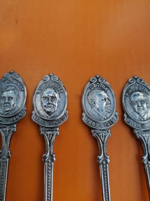 Vintage spoon set of 10 old South African presidents faces, birth date and death dates
