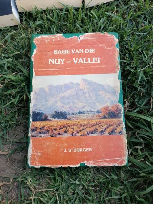 Sage van die Nuy-Vallei  Burger, J S