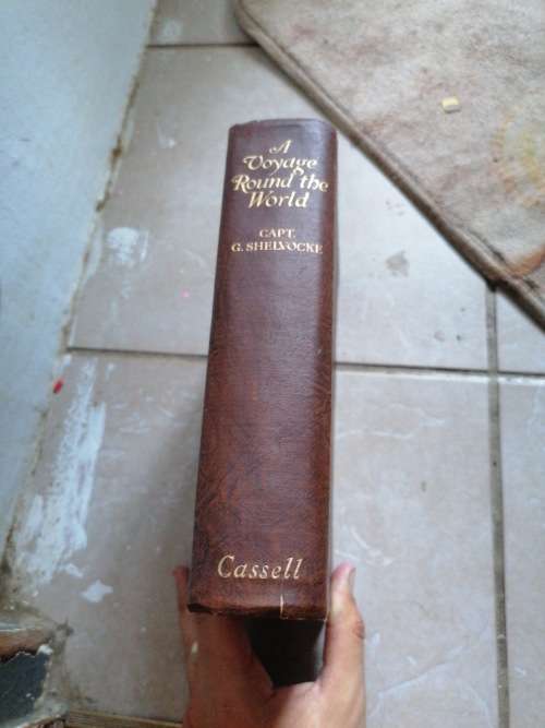 a Voyage round the world by captain George shelvocke 1928