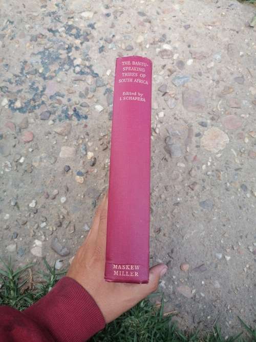 Bantu-Speaking Tribes of South Africa, An Ethnographical Survey Schapera, I. Published by Maskew Mil