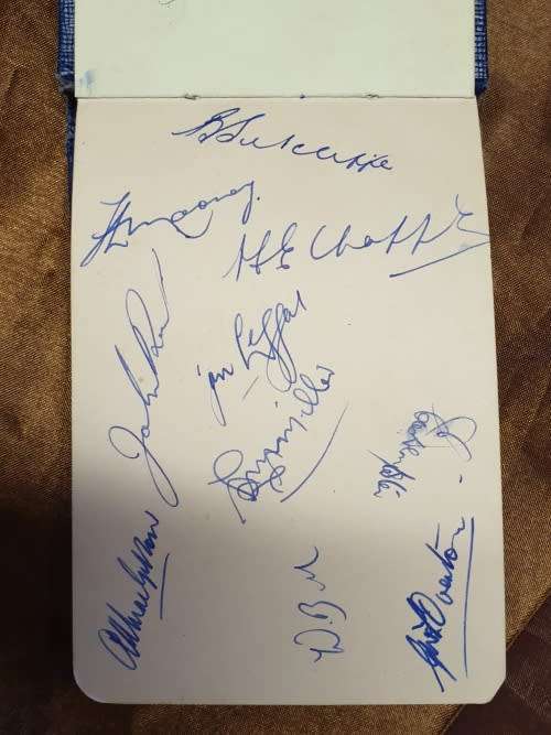 Wow rare find Autographs - Aus (Rugby) 1953 and NZ (Cricket) 1953. 45 Signatures.