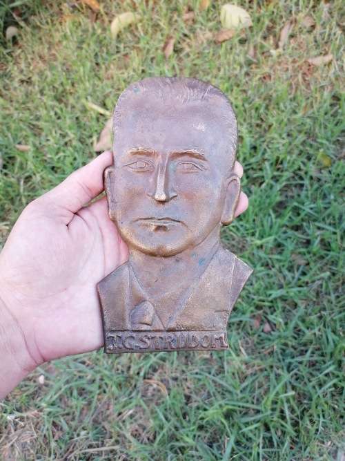 RARE AFRICANA SOLID BRASS WALL MOUNT J.G STRIJDOM