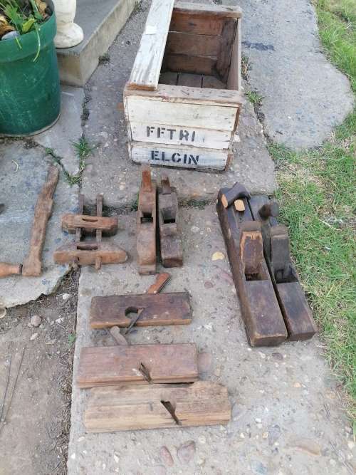 Antique tools, some need restoration includes the crate