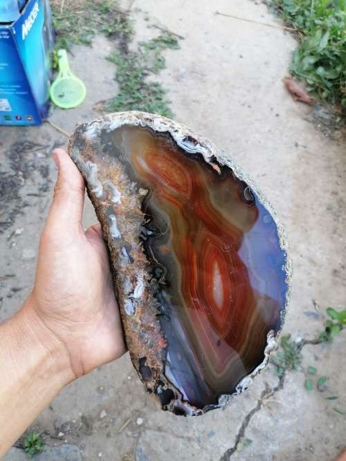 Large agate crystal