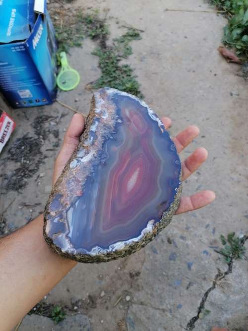 Large agate crystal